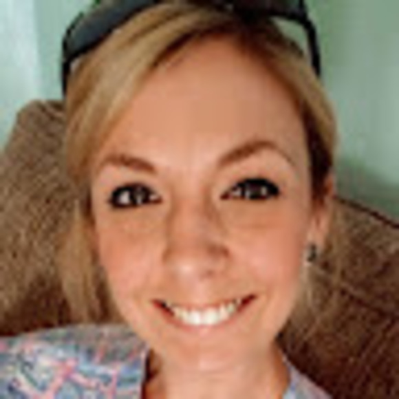 Meet your Posher, Erica - Picture 1 of 1